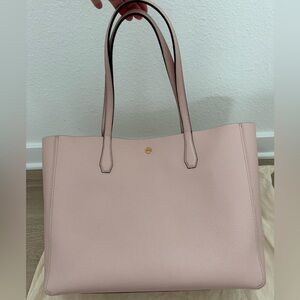 Tory Burch Blake Leather Tote Bag in Shell Pink. In excellent condition